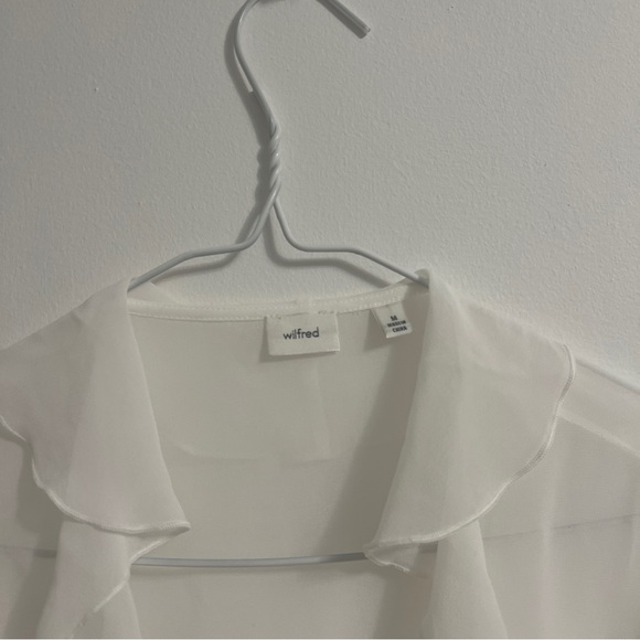 Wilfred Frenchy Blouse size medium in White- Aritzia - Picture 2 of 14
